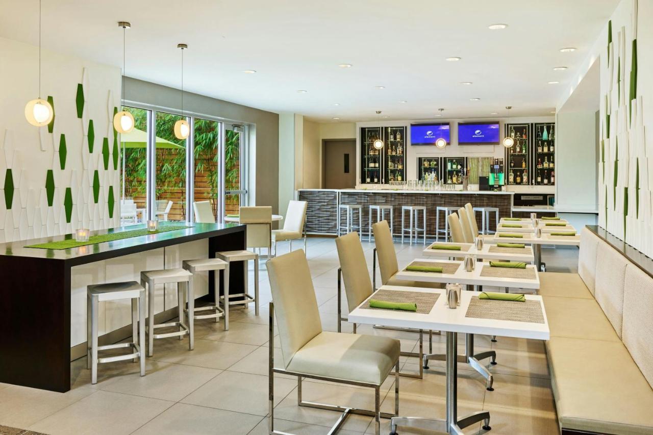 | Element Miami International Airport
