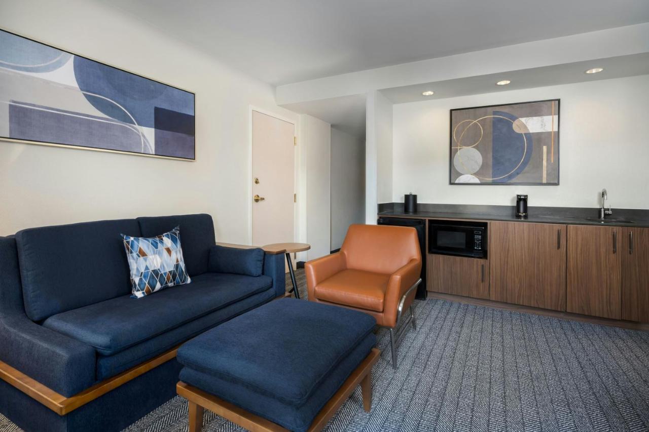 | Courtyard by Marriott Chattanooga Downtown