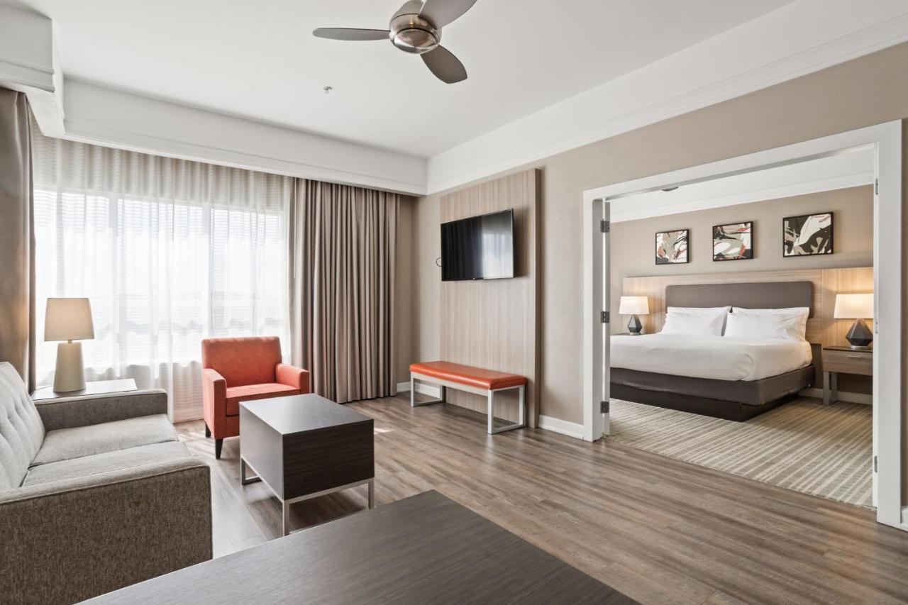 Premium King Room - Top Floor at Holiday Inn Baton Rouge College Drive I-10, an IHG Hotel