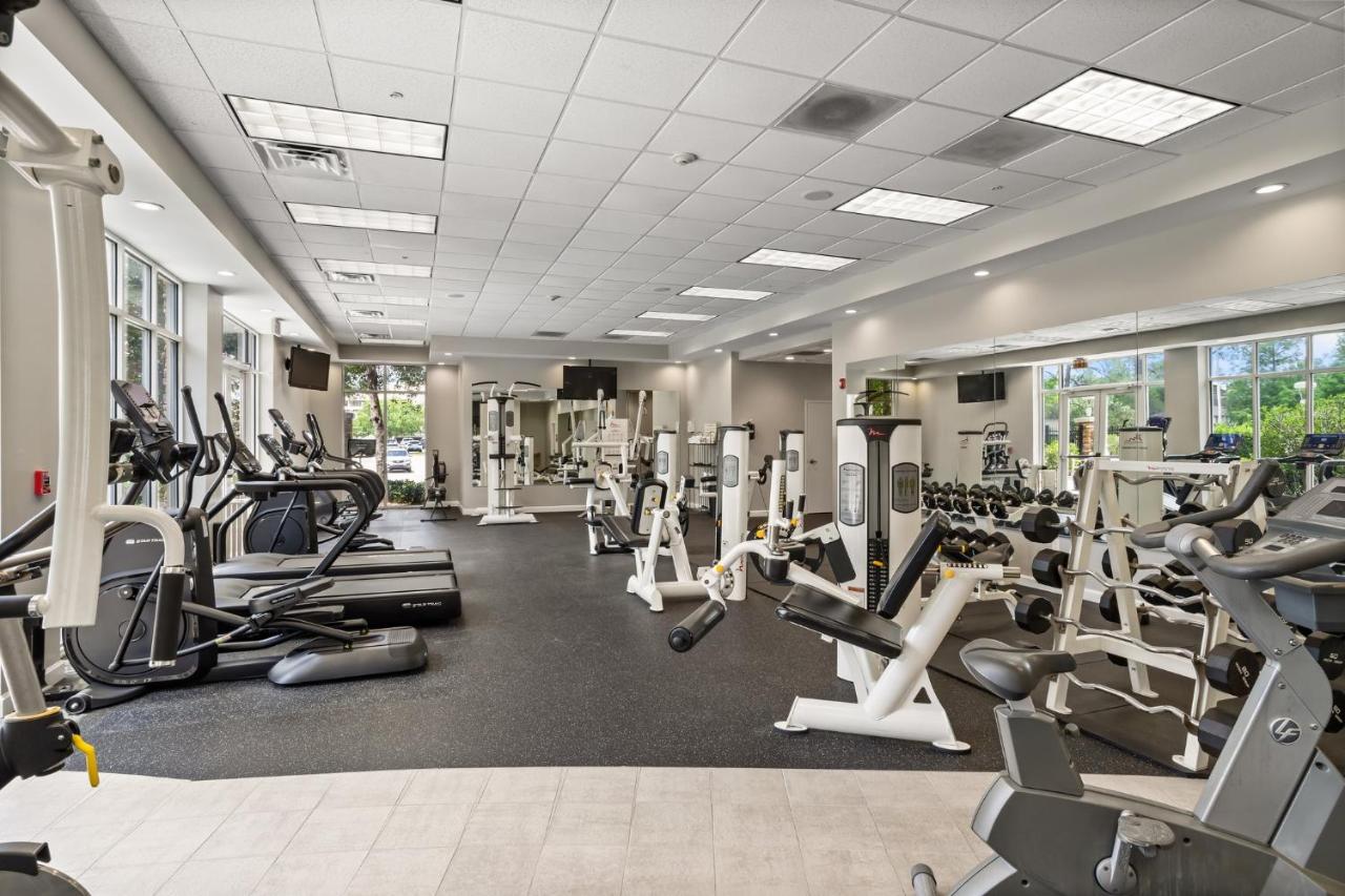 | Holiday Inn Baton Rouge College Drive I-10, an IHG Hotel