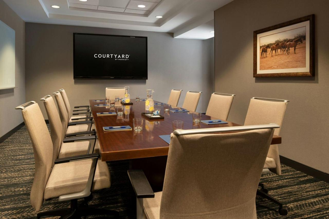 | Courtyard Scottsdale Salt River