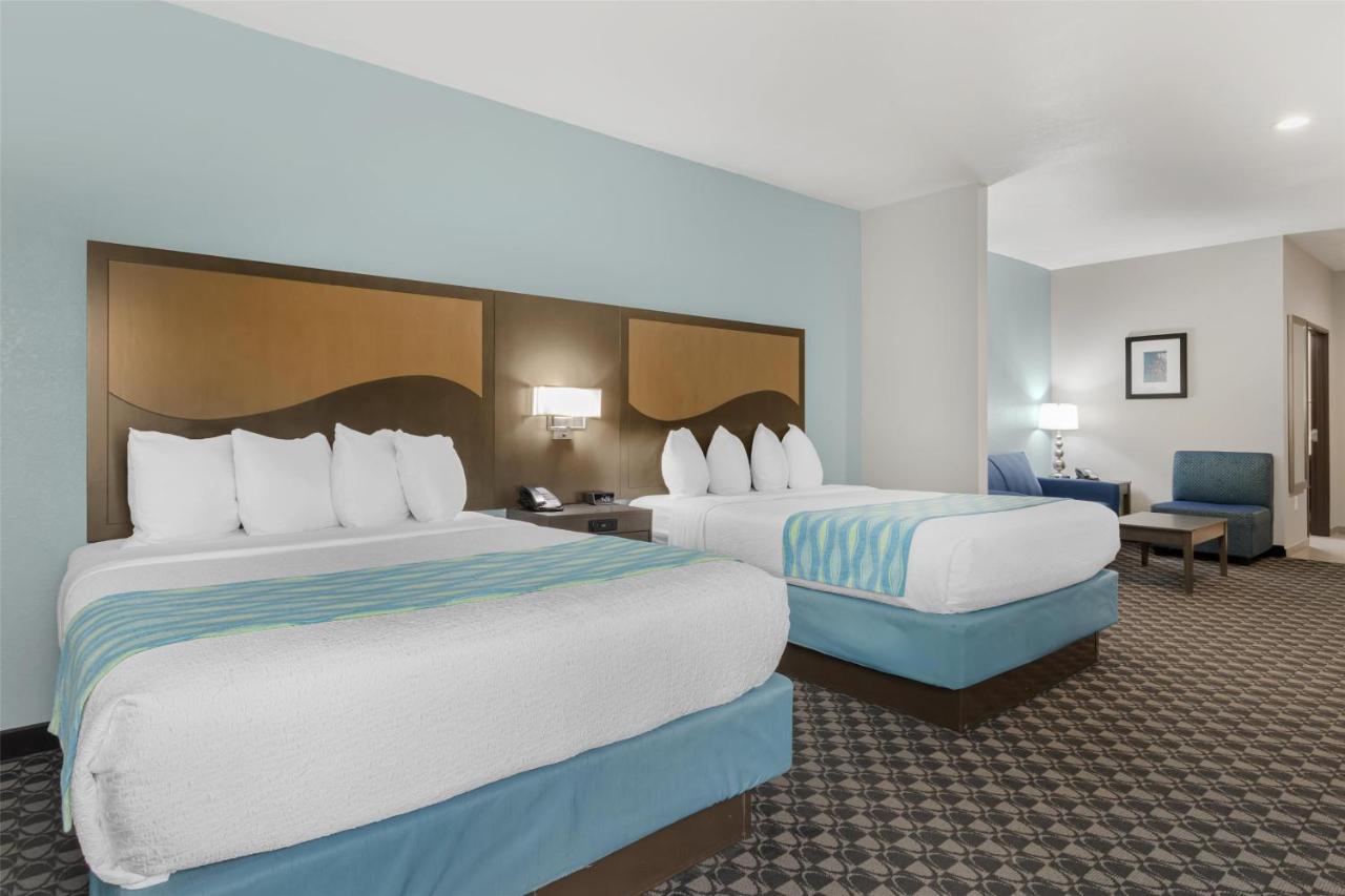  | Best Western Plus Waller Hotel