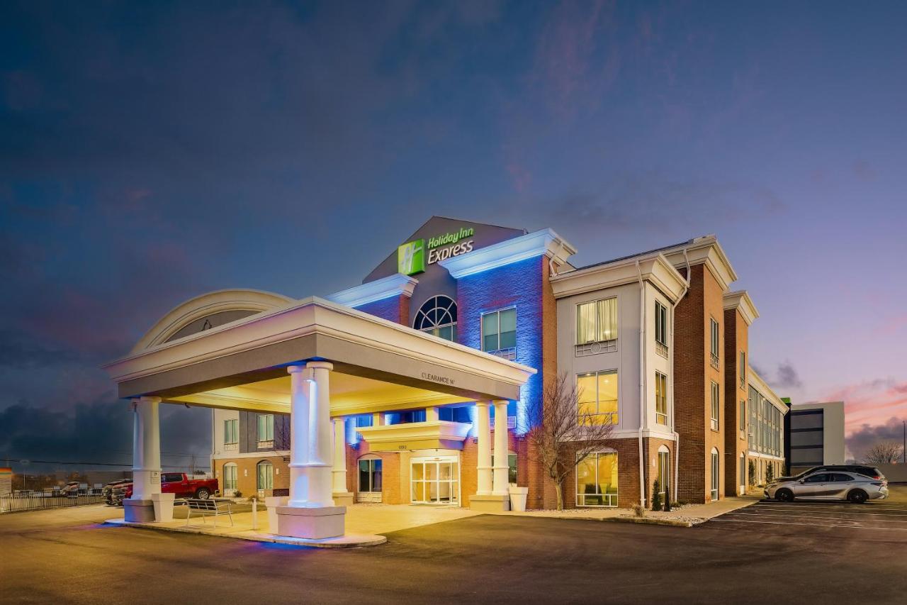  | Holiday Inn Express & Suites Richmond, an IHG Hotel