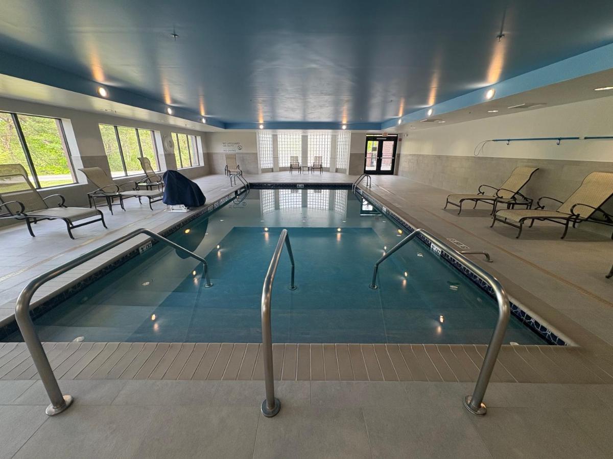 | Hampton Inn Bennington