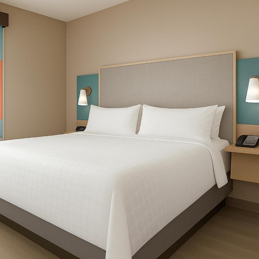 | avid hotels Fayetteville West