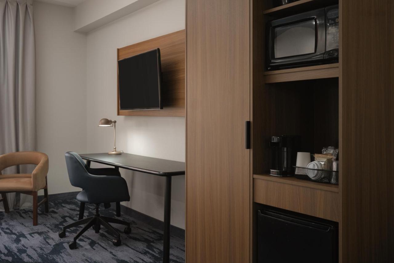 | Fairfield Inn & Suites by Marriott Cleveland
