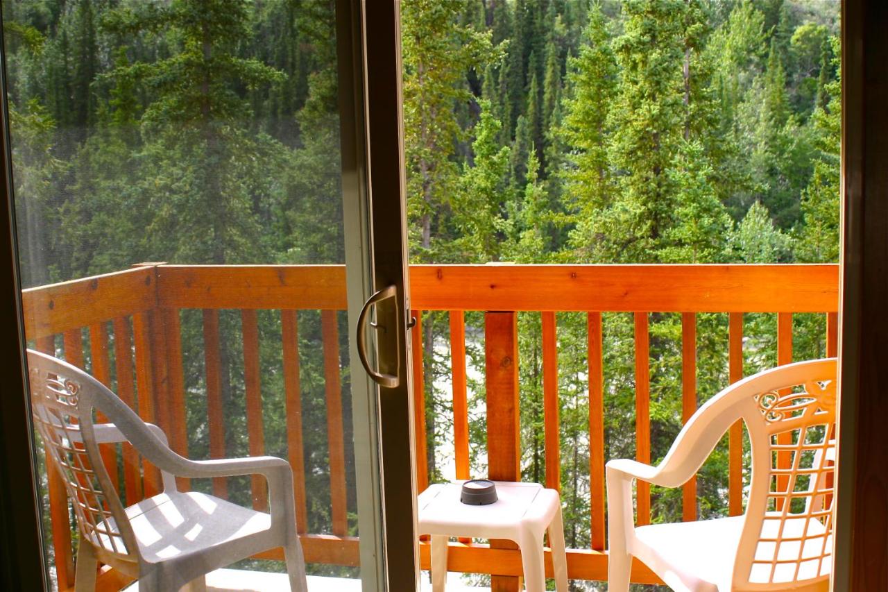 | Denali Grizzly Bear Resort