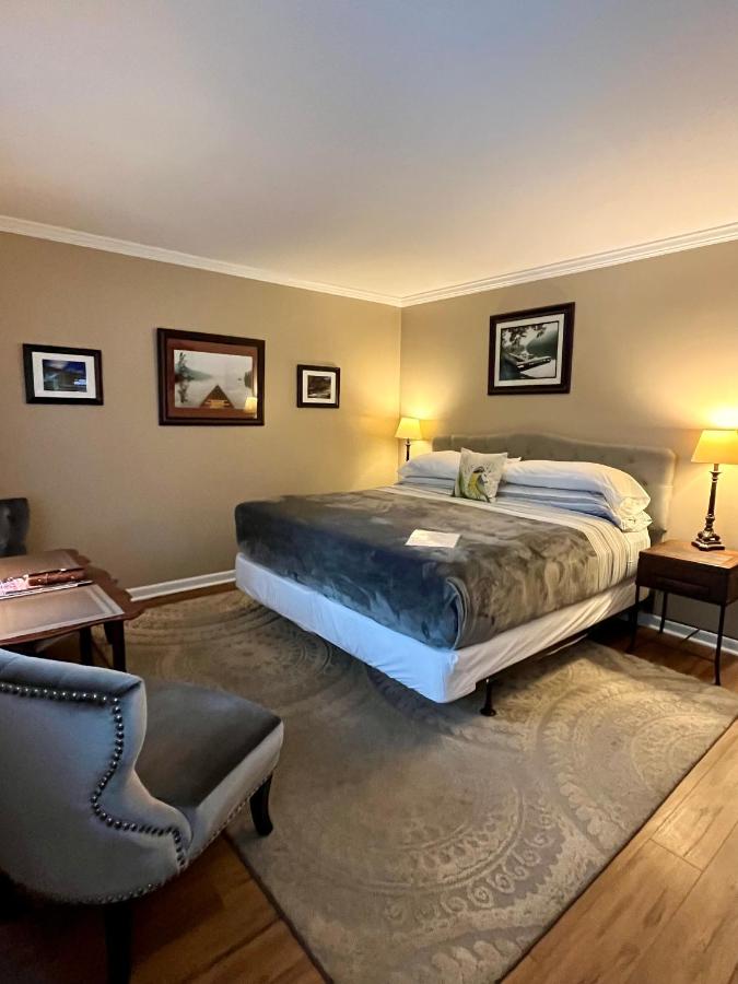 | Grafton Lodge