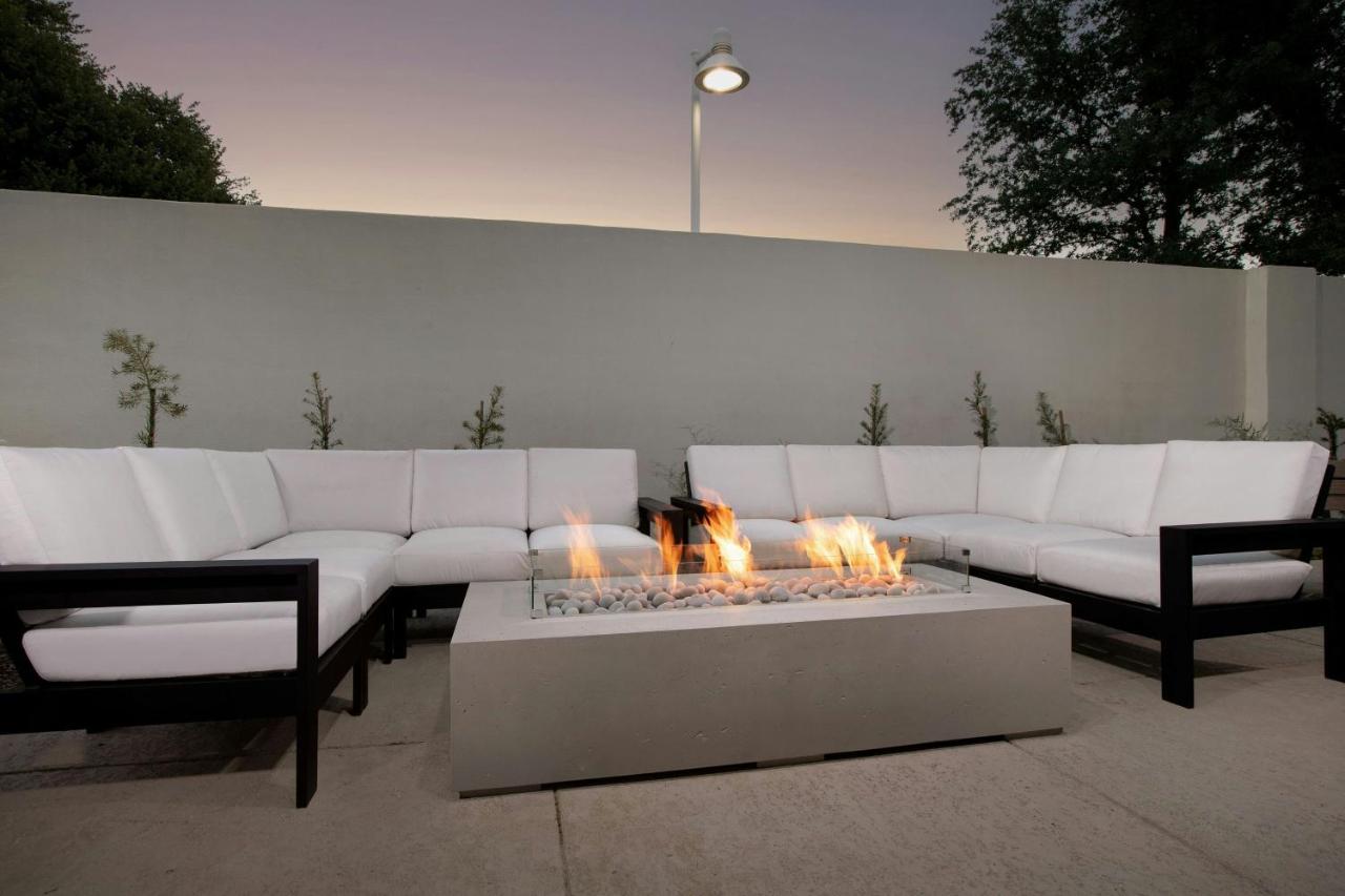 | Courtyard by Marriott Paso Robles