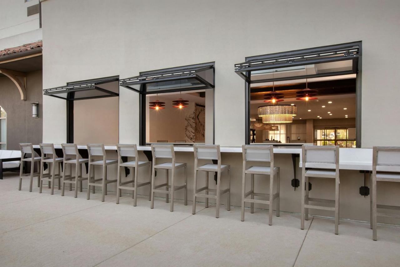 | Courtyard by Marriott Paso Robles