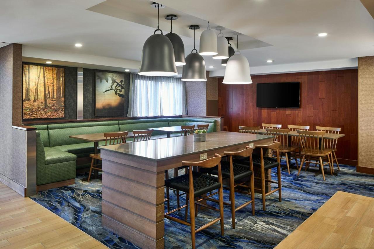  | Fairfield Inn by Marriott Rochester East