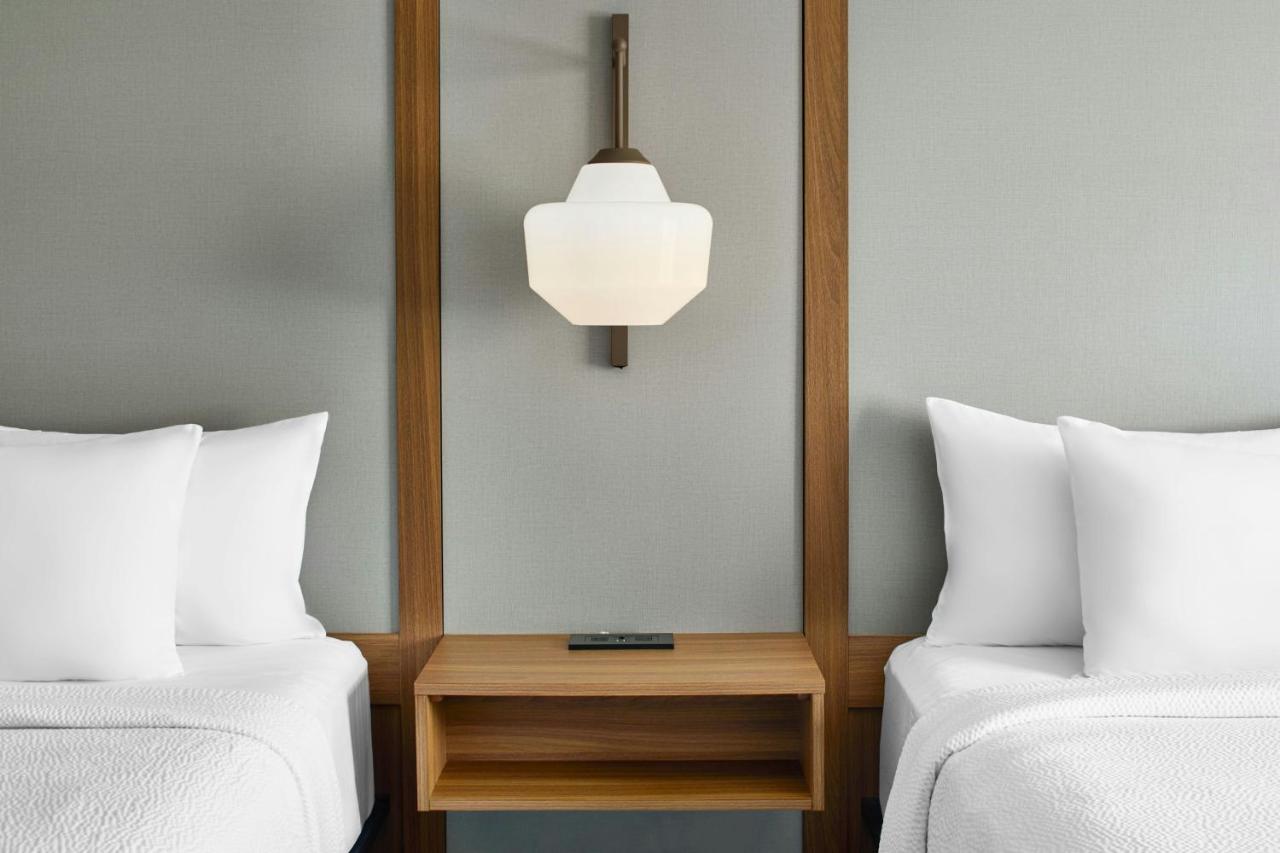  | Fairfield Inn by Marriott Rochester East