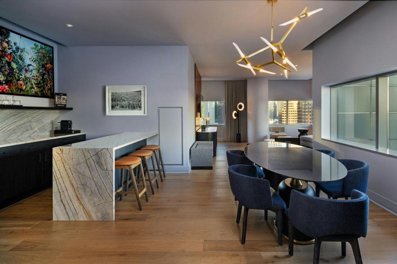 Wow Suite, 2 Bedroom Suite at W Austin