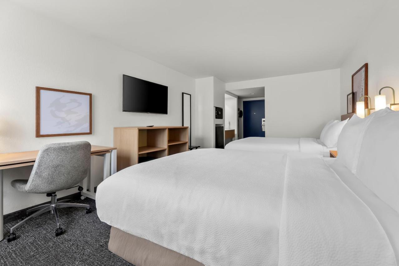  | Best Western Cypress Creek
