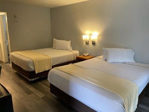  | Premier Inns Thousand Oaks