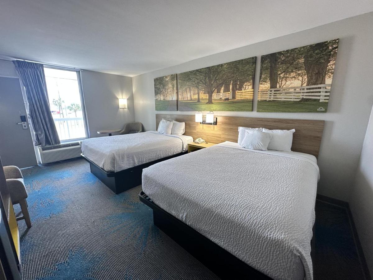 Deluxe Double Room with Two Double Beds - Non-Smoking at Days Inn by Wyndham Adel I-75