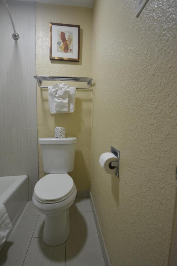 | Imperial Inn Oakland