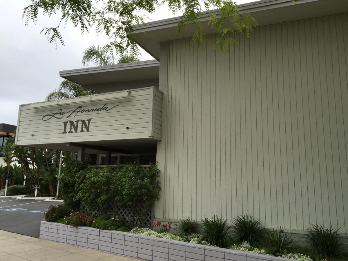 | La Avenida Inn