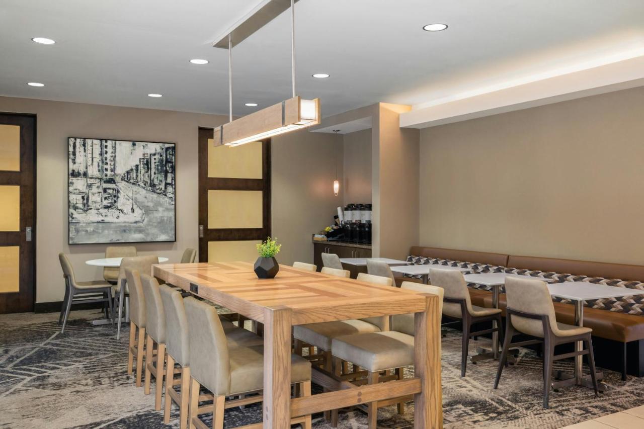 | Residence Inn Des Moines Downtown