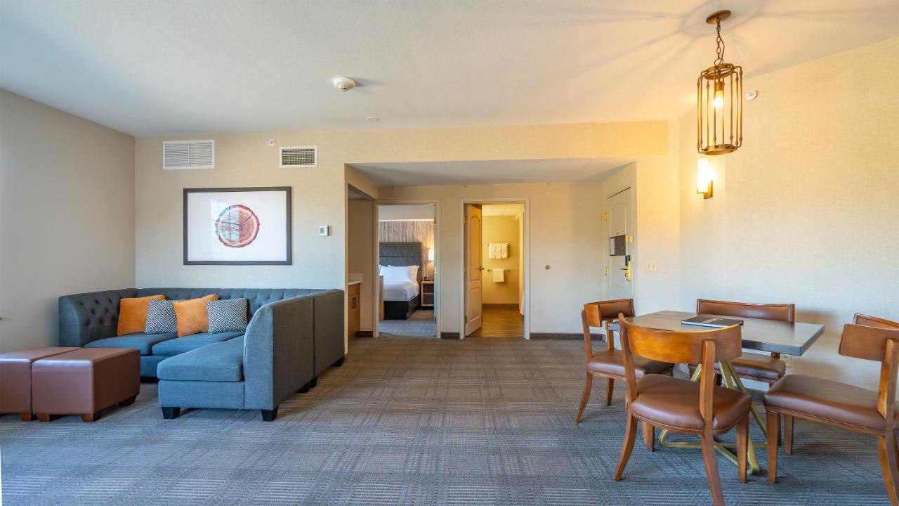 | Cherry Valley Hotel