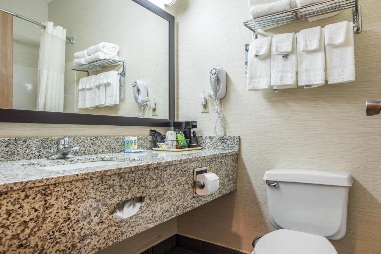 Queen Room with Two Queen Beds - Smoking at Quality Inn & Suites Bloomington I-55 and I-74