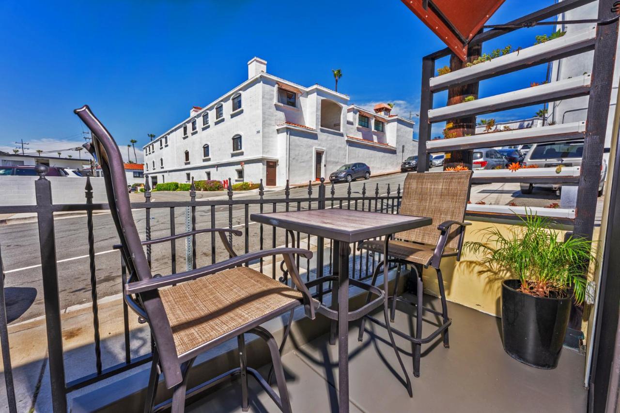 | Nomads Hotel