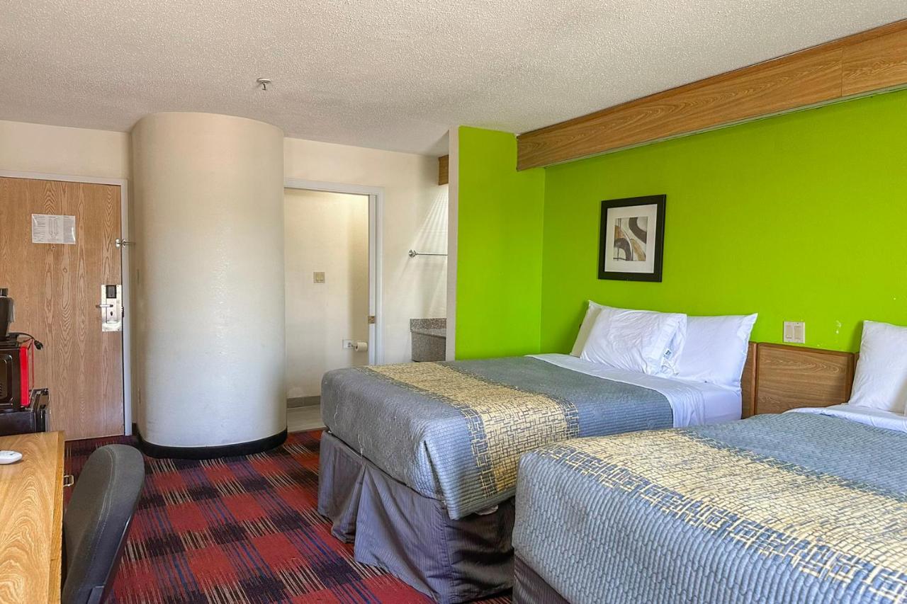 | classic inn
