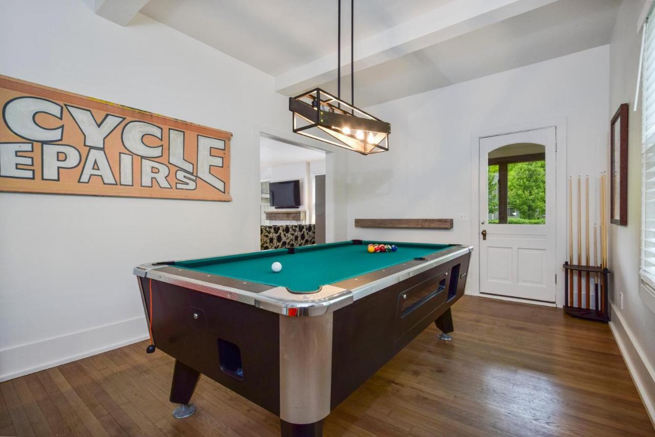 | Saugatuck Farmhouse