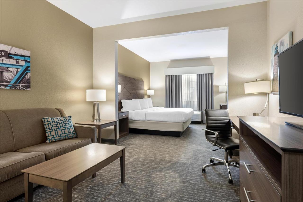 King Suite with Sofa Bed at Best Western Brockport Inn & Suites