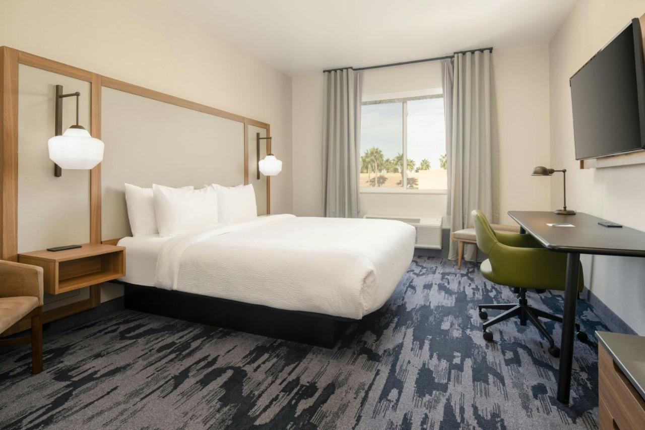 Room #48900012 at Fairfield Inn & Suites by Marriott Scottsdale Old Town