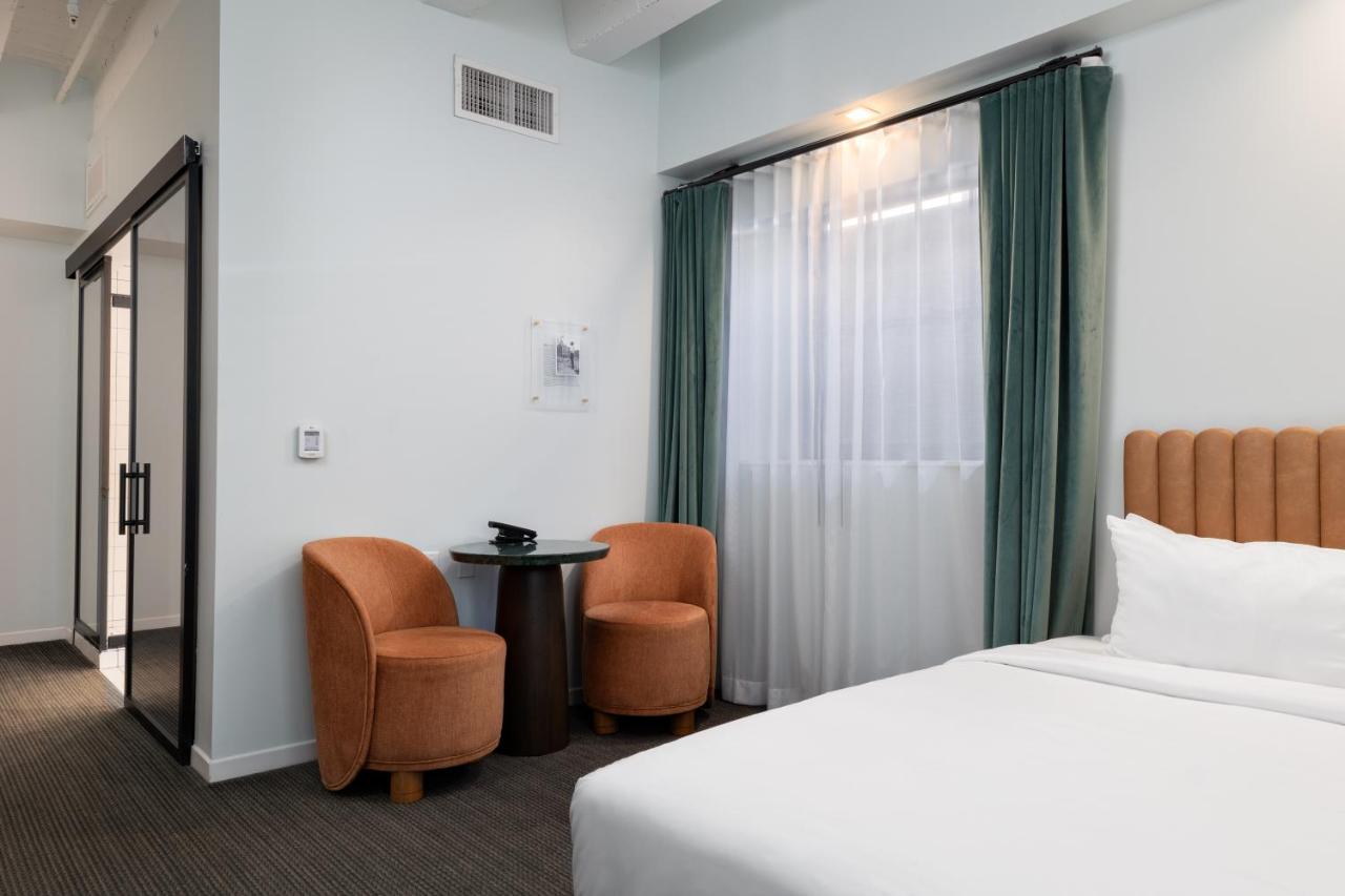 Society, Guest room, 1 King at The Guild Hotel, San Diego Downtown, a Marriott Tribute Portfolio Hotel