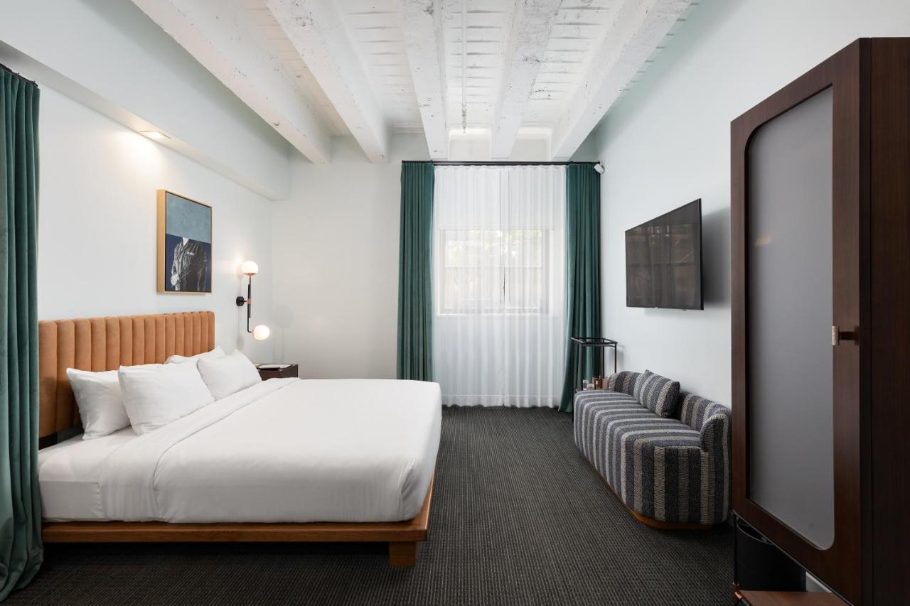 Society, Guest room, 1 King at The Guild Hotel, San Diego Downtown, a Marriott Tribute Portfolio Hotel