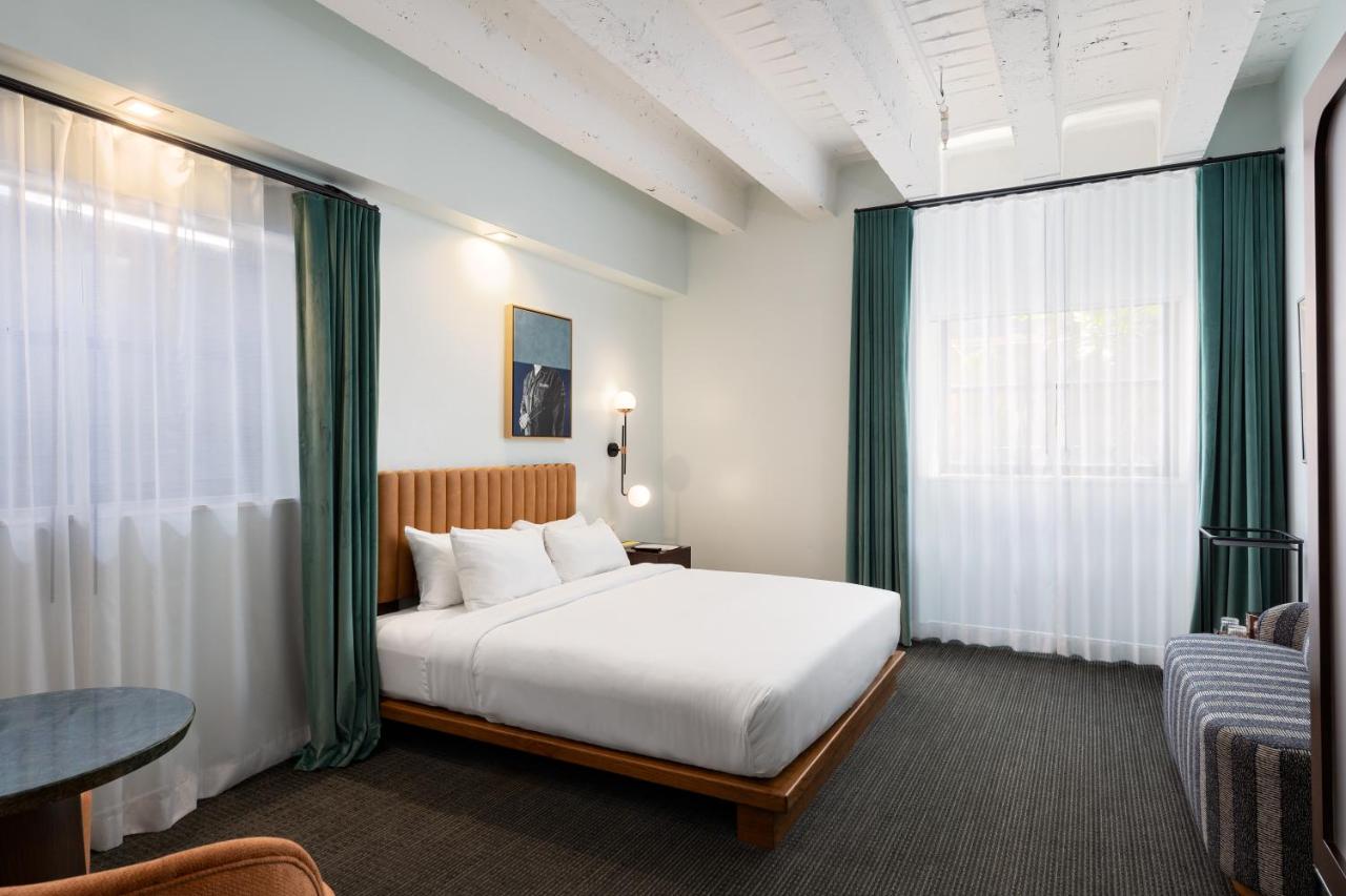 Society, Guest room, 1 King at The Guild Hotel, San Diego Downtown, a Marriott Tribute Portfolio Hotel