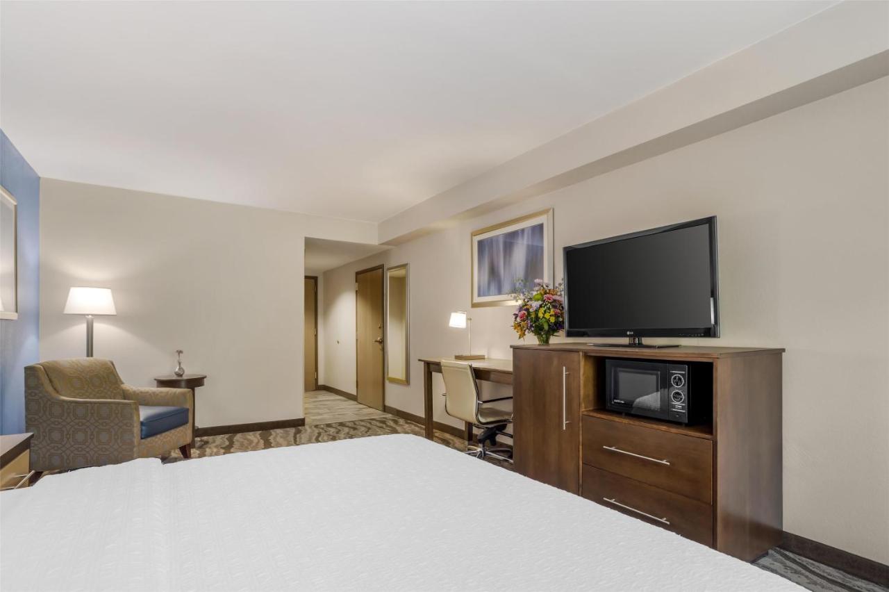 King Room - Disability Access/Non-Smoking at Best Western Plus River Escape Inn & Suites