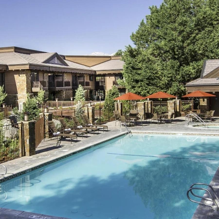 | Creekside Inn - Bishop