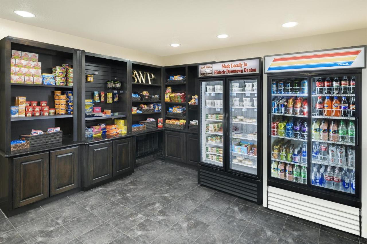 | Best Western Premier Crown Chase Inn & Suites