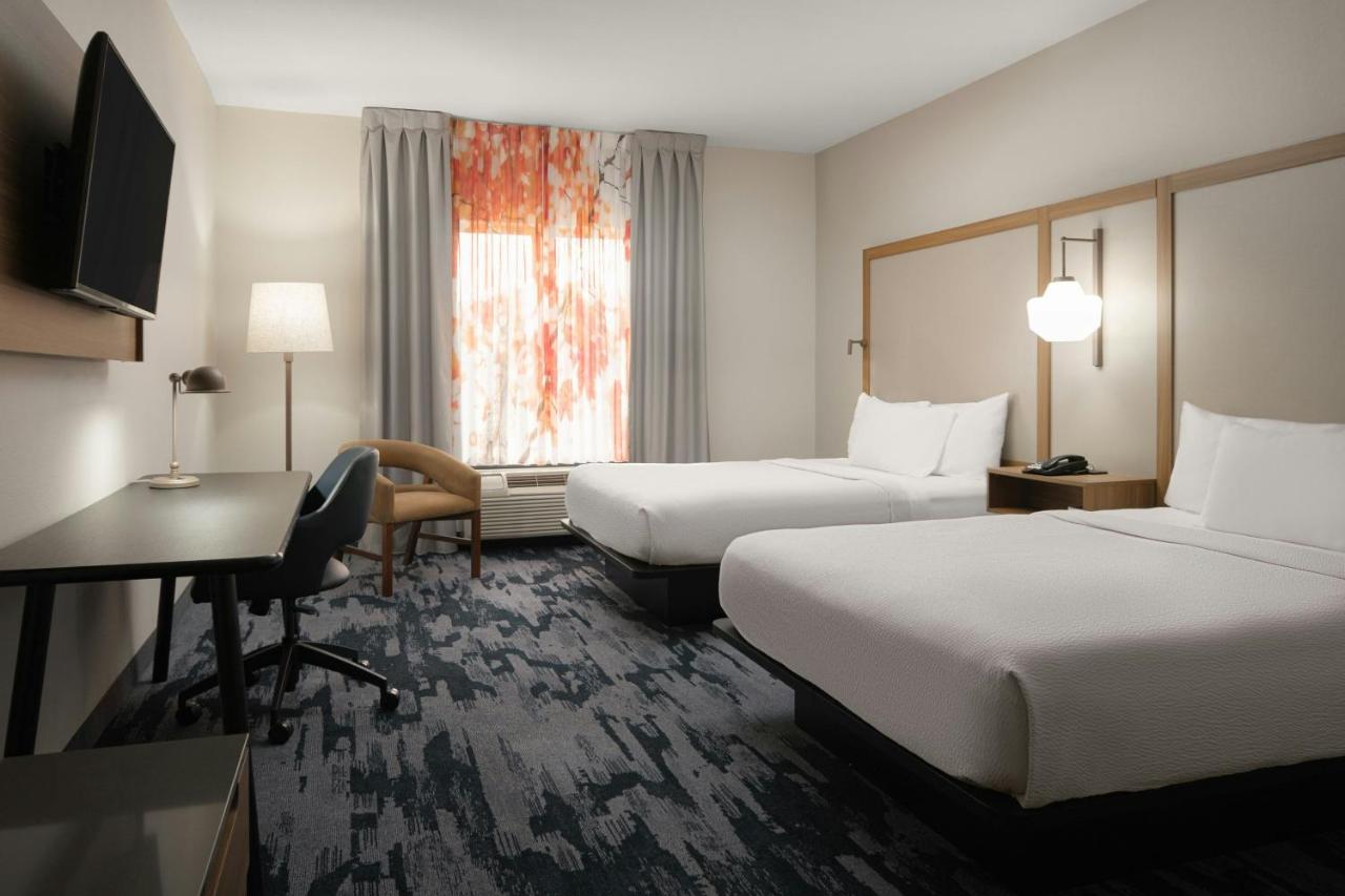 | Fairfield Inn & Suites by Marriott Cleveland