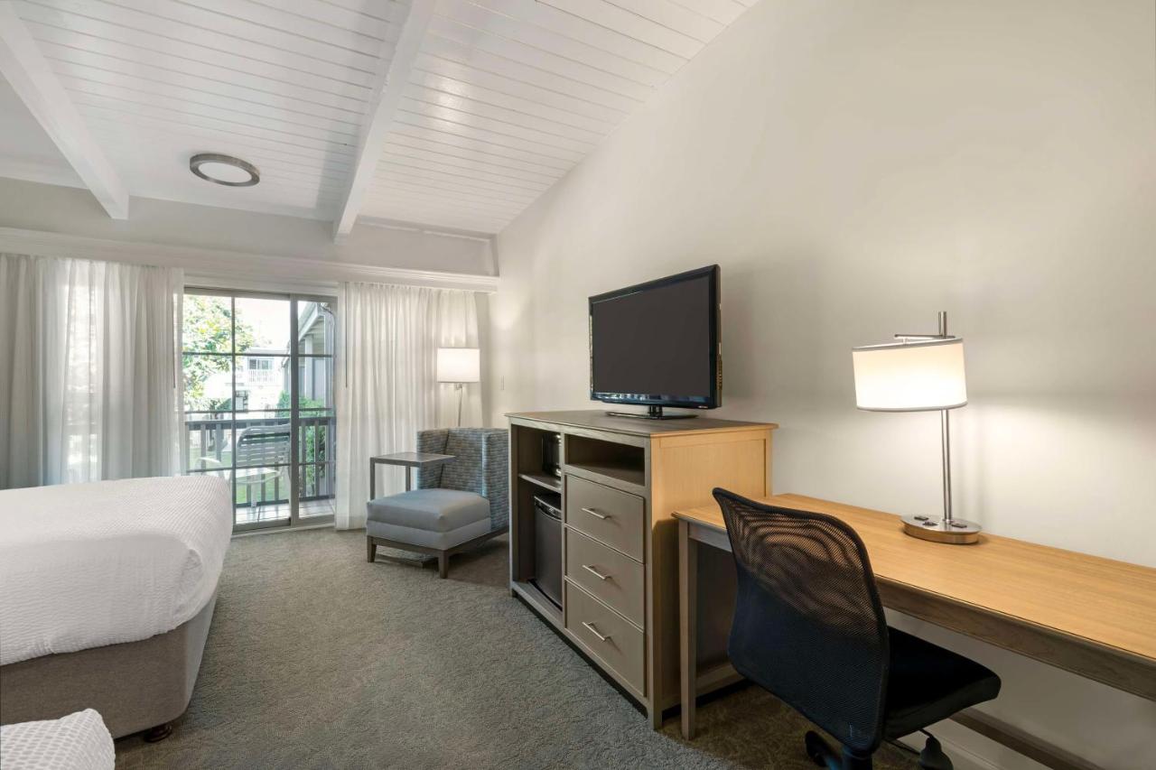 Double Room with Two Double Beds - Non Smoking at Best Western Plus Santa Barbara