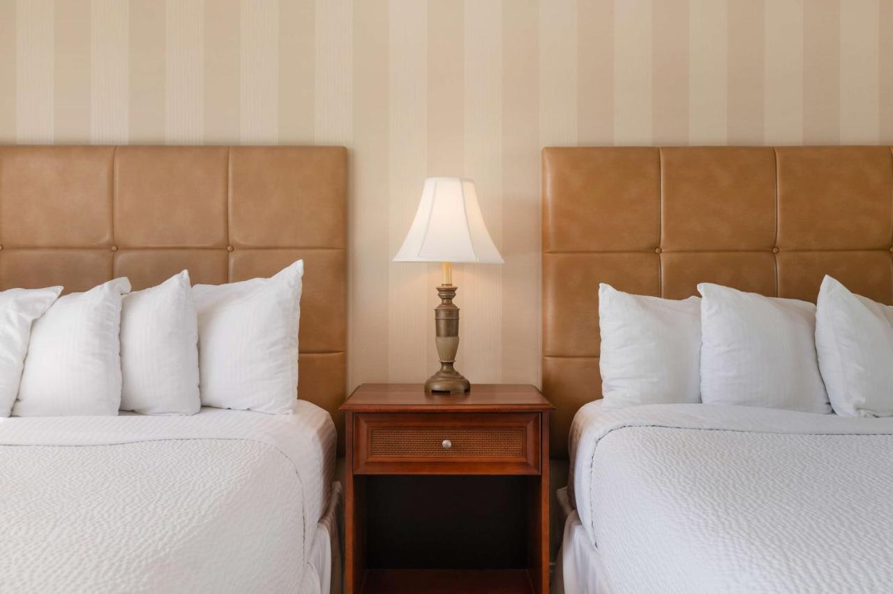 Double Room with Two Double Beds - Non Smoking at Best Western Plus Santa Barbara
