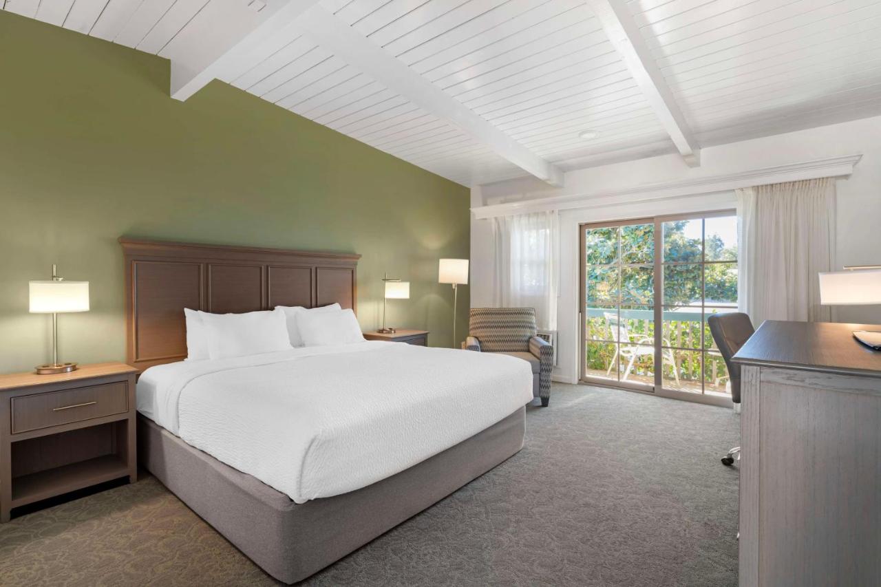 King Room - Non Smoking at Best Western Plus Santa Barbara