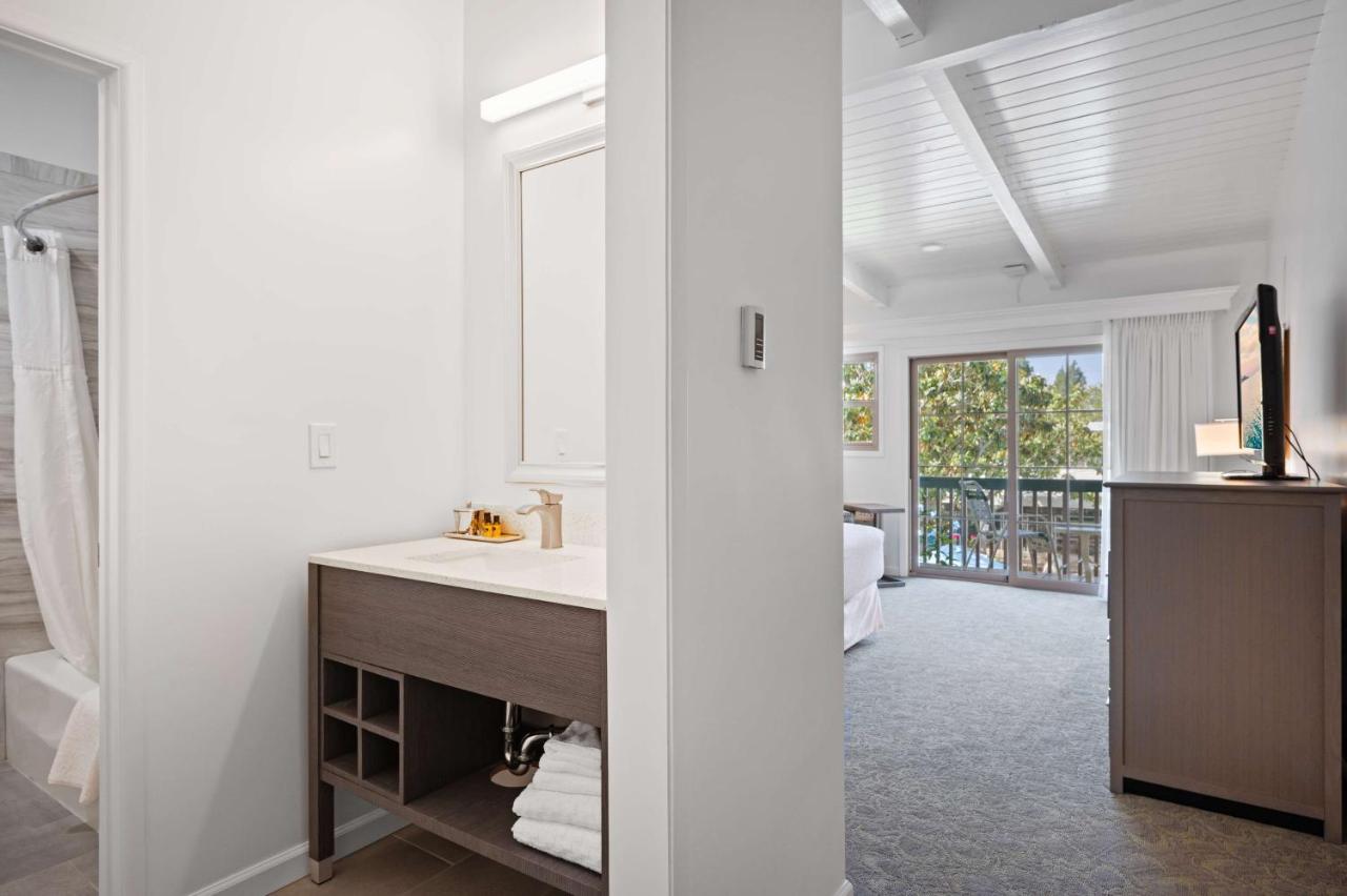 | Best Western Plus Santa Barbara