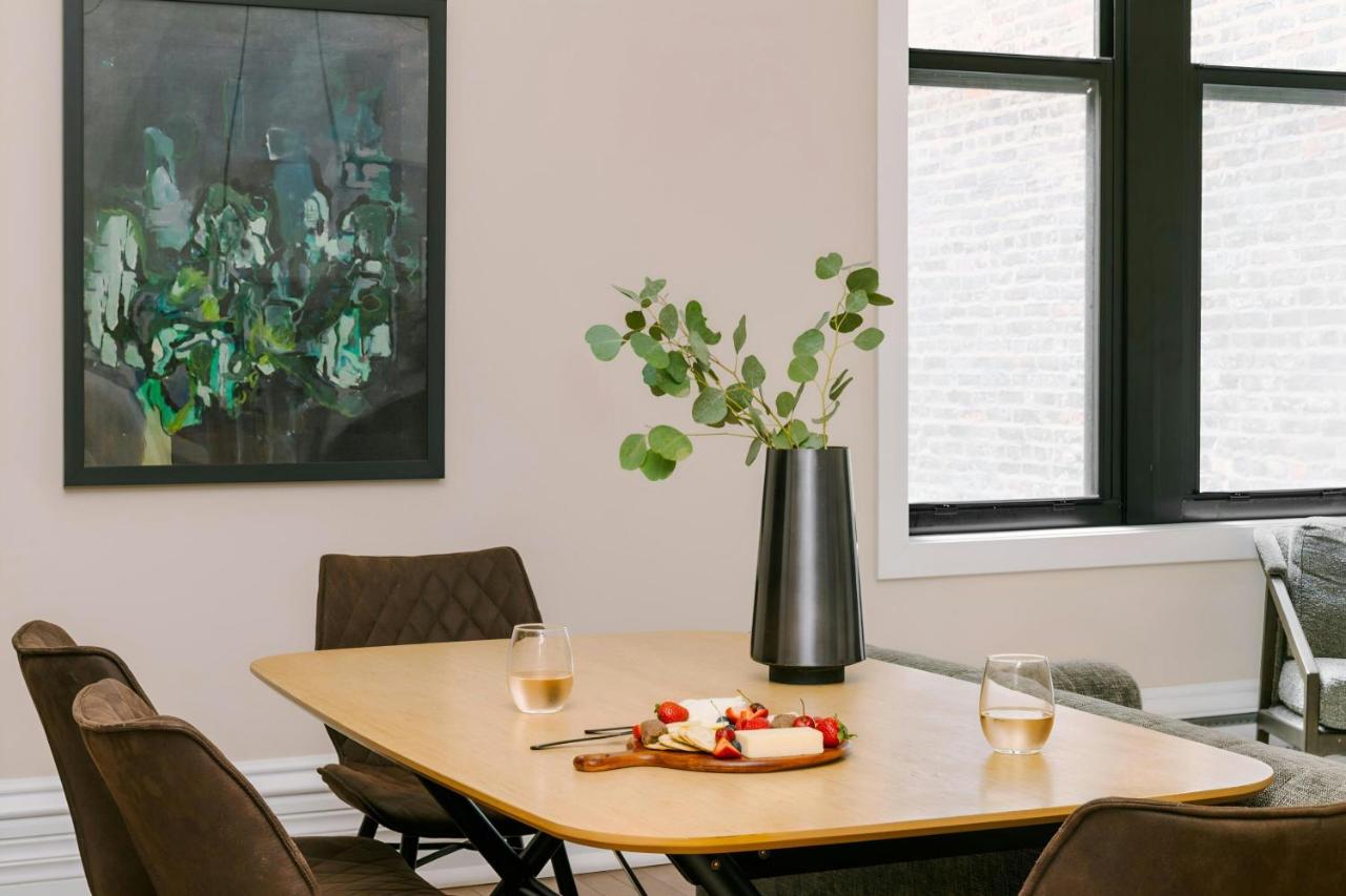 Two-Bedroom Suite at Sonder Jewelers Row