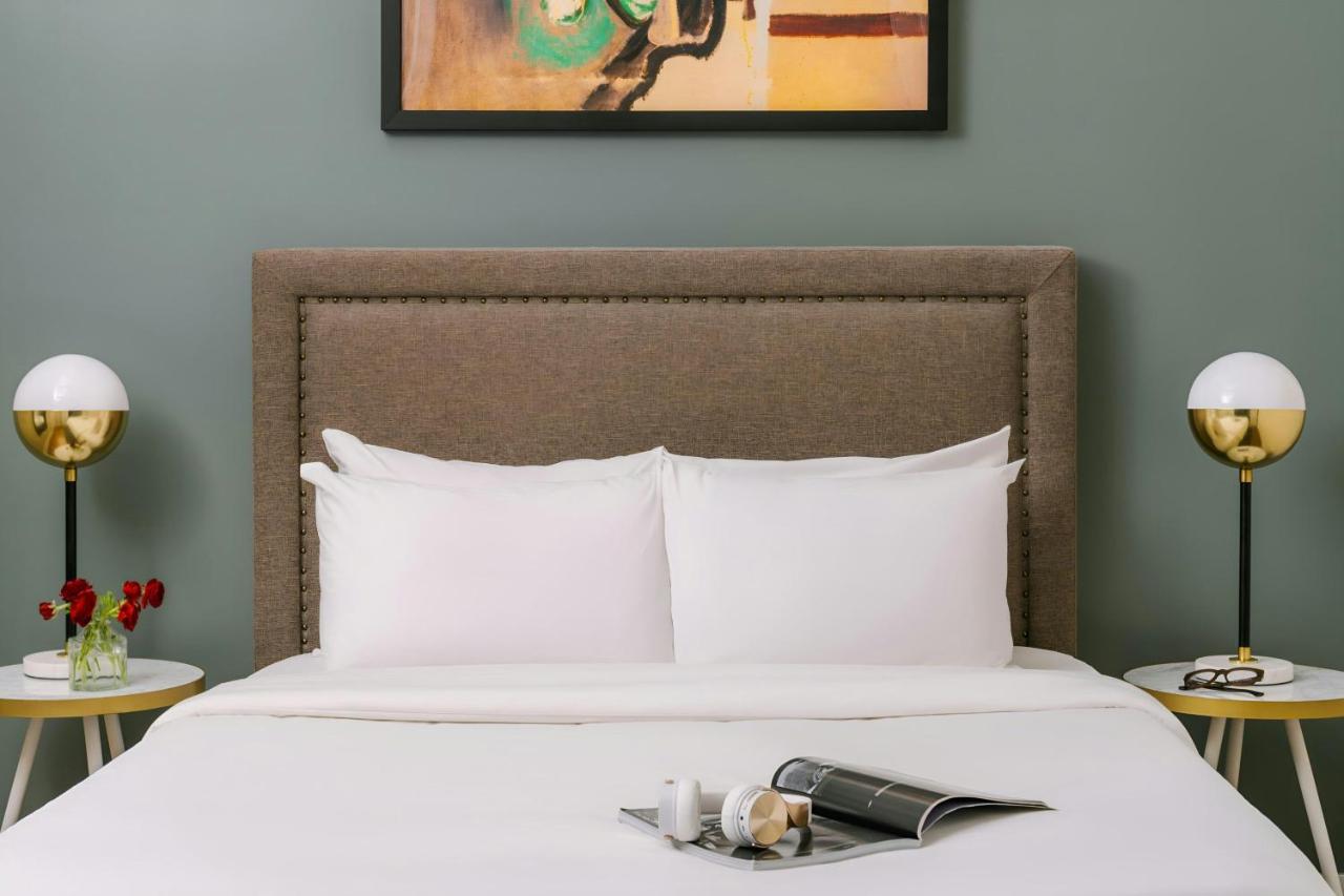 Two-Bedroom Suite at Sonder Jewelers Row