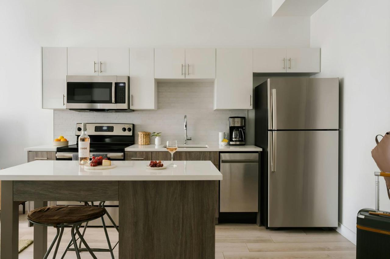 One-Bedroom Suite at Sonder The Witherspoon