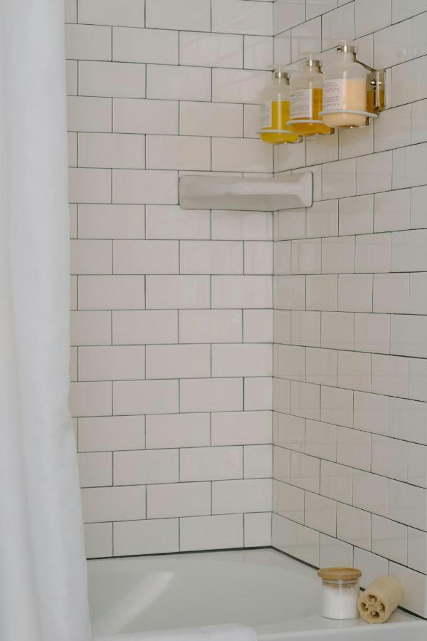 One-Bedroom Suite at Sonder The Witherspoon