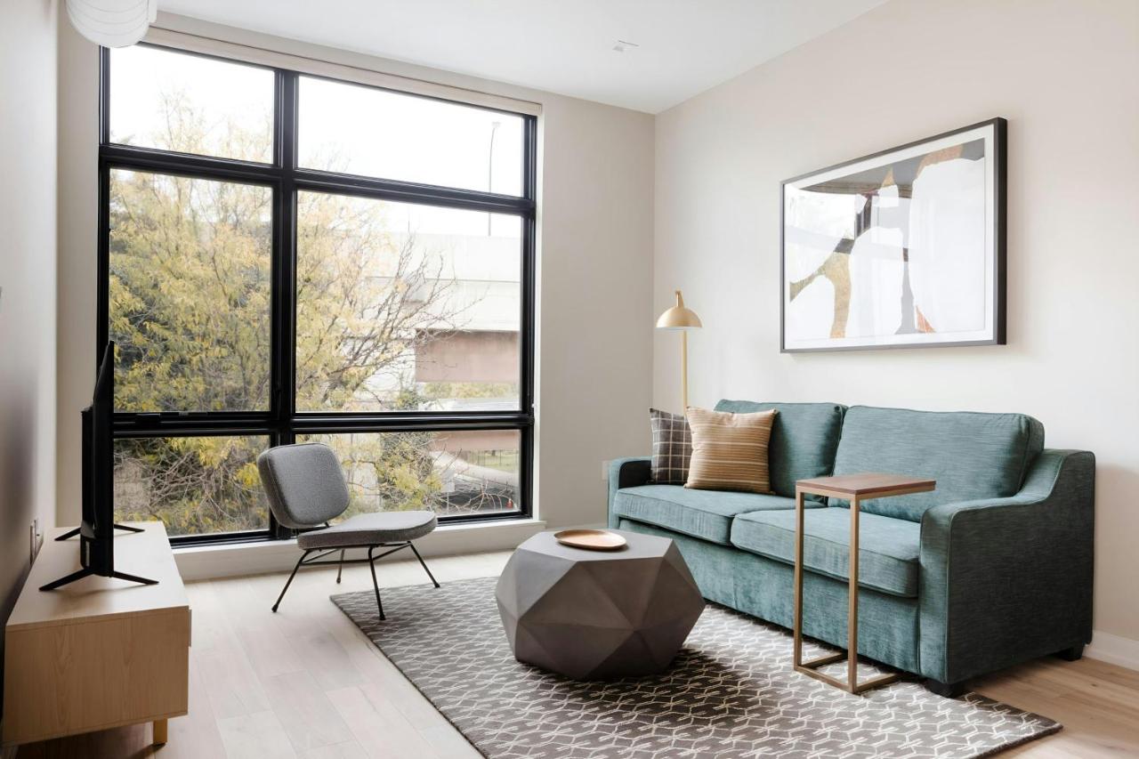 One-Bedroom Suite at Sonder The Edison