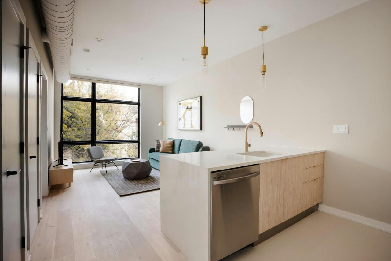 One-Bedroom Suite at Sonder The Edison