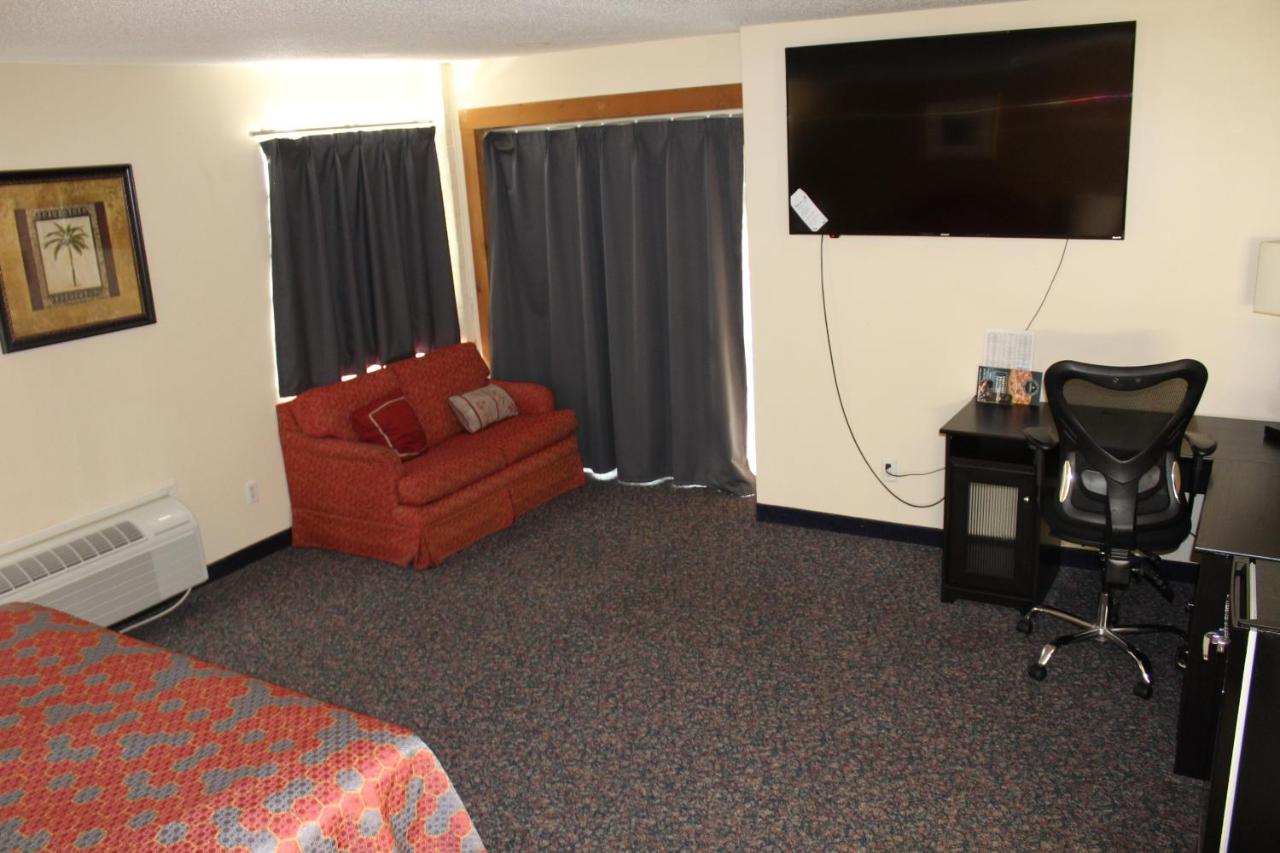 | American Inn and Suites Ionia