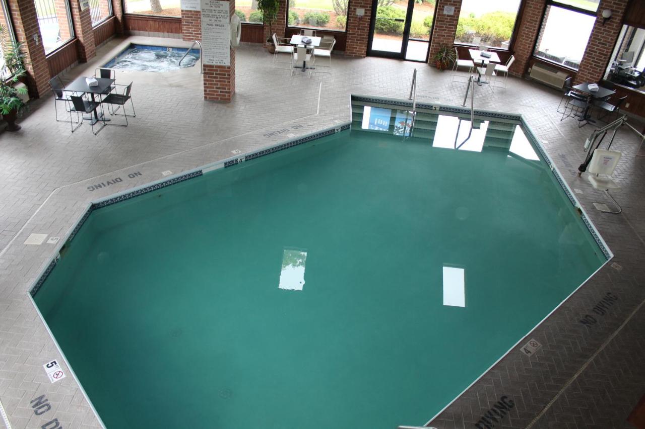 | American Inn and Suites Ionia