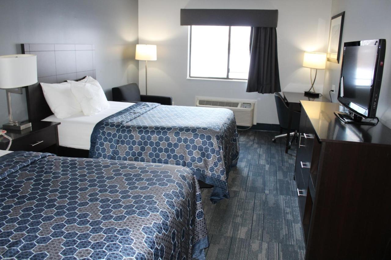 Double Room with Two Double Beds at American Inn and Suites Ionia